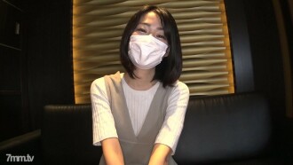 A chance reunion with Shizune, the natural lotion-making machine! Her pussy is still as sensitive as ever, and her ass is still as perky as ever! This time I inserted it raw ('◇')ゞ [Personal shooting] *Review bonus included!