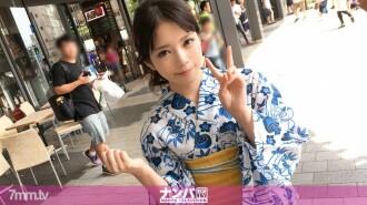 [Exibição de fogos de artifício, pick-up yukata! ] Yukata JD além dos ídolos! Tudo o que você pode fazer é levá-lo para o hotel e fazer o que quiser!