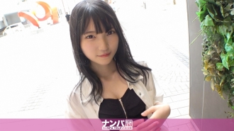真的很軟，第一槍。 1995 與透明美麗女孩的激烈性愛！雖然她看起來不讓我輕易操她，但她的身體超級敏感，內衣都進水了！第一次跟男友以外的人做愛，變身潮吹的色情美少女！