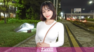 真的很柔軟，第一次拍攝。 2151 [尼加拉瀑布透過鏡頭噴湧而出！ 】S○C？ ！是嗎？ ！大型診所最可愛的24歲整形接待員！巨大的 H 杯乳房和壯觀的大屁股！天生的蕩婦，用她天生迷人的身體誘惑男人，瞬間潮吹，瞬間口交，瞬間射精！ 「只要○○就可以！」他透露：「精子是喝的東西。」無盡的潮水湧出，形成浩瀚的海洋，我們正全力以赴地踏上泡妞之旅！