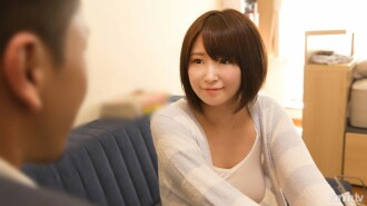 Gonzo di rumah bersamanya dengan kamera H / Yuuri