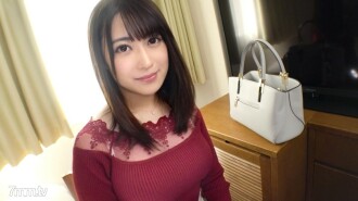[第一槍] [巨乳成員] [SS 級美女裸體] G 乳房的美容顧問。雖然用難以言喻的聲音求克制..網絡AV應用→AV體驗拍攝1177