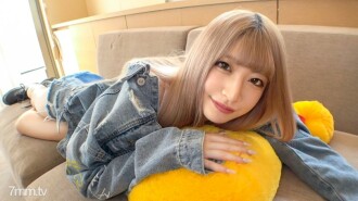 [第一枪] [强壮的 gal x 美丽的乳房漂亮的屁股] 对面部表情逐渐变化的强壮的 gal 无情的大公鸡活塞。她被S级风格迷住了气喘吁吁..网上AV应用→AV体验拍摄1557