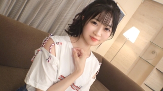 【絕品風采】【NTR慾望】健身教練的美體！一接吻就開機！一個可愛的小動物女孩，想要與不道德感發生性關係。