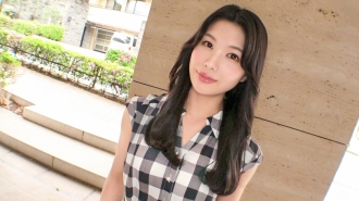 [Berdiri dengan pin kaki] Ekspresi kecantikan yang keren telah berubah sepenuhnya! Badan kurus menggeletar gila! [First shot] Aplikasi AV di jaring → AV experience shooting 2023